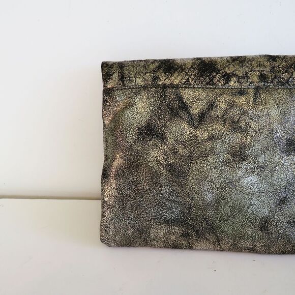 INC International Concepts Metallic Gold Bronze Black Frita Clutch Crossbody - Picture 12 of 16